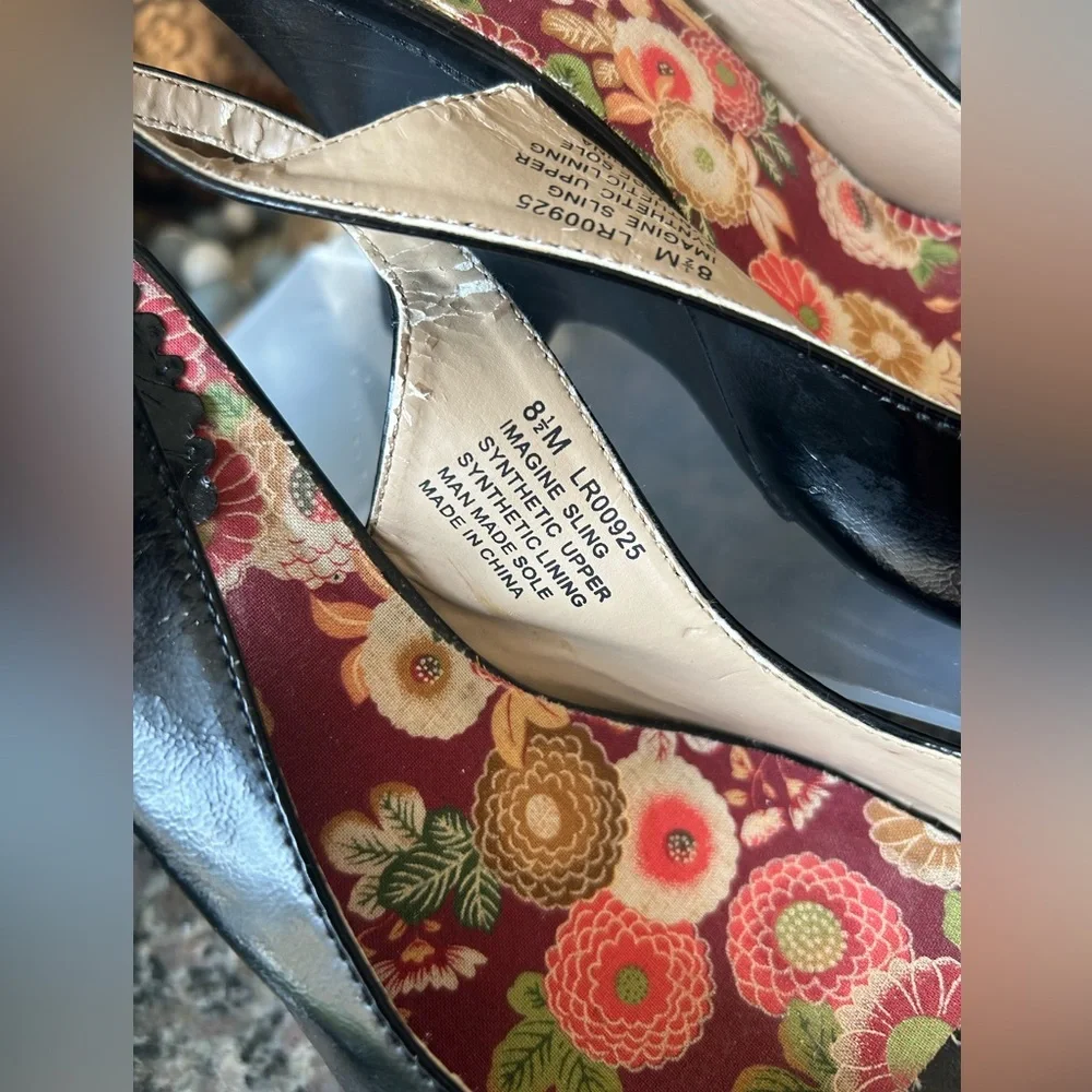 ✨ Black Patent Slingback Wedge Peep-Toe Heels -never worn defect scratches